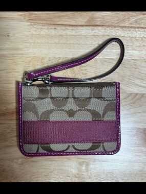 COACH Signature Legacy Stripe Small Wristlet Wallet Khaki Berry